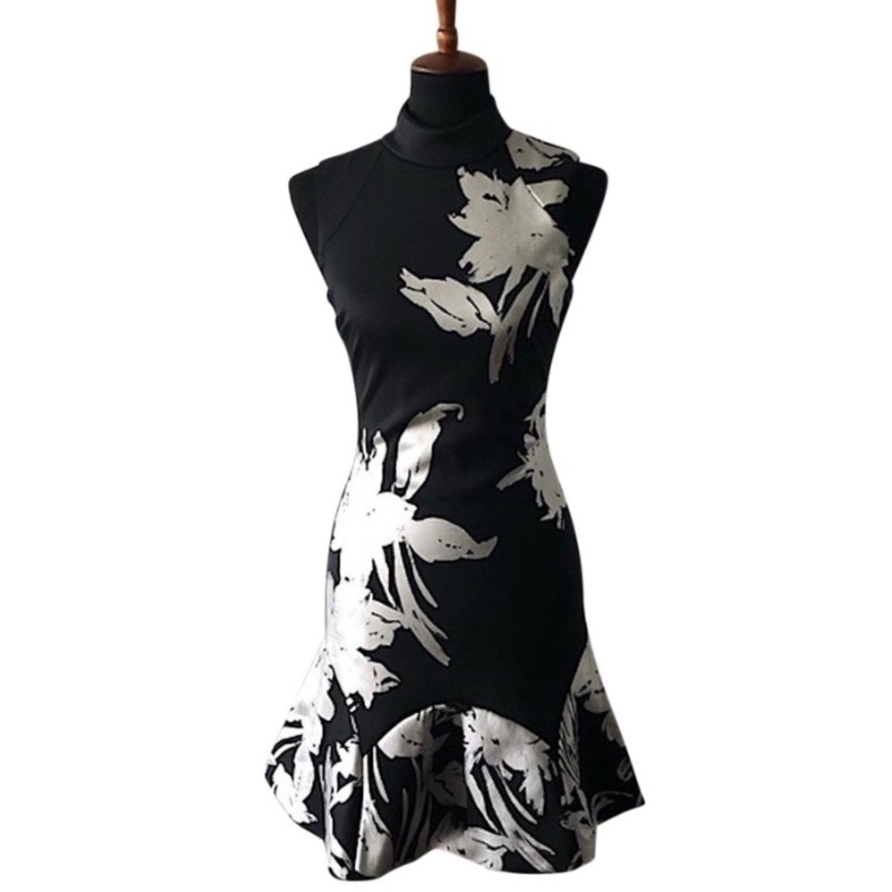 NWT KAREN MILLEN New Fit & Flare Dress NEW - XS